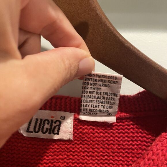 Vintage Lucia Sweater Women Size Small S Red Black Plaid Crest Preppy Academia - Picture 14 of 15